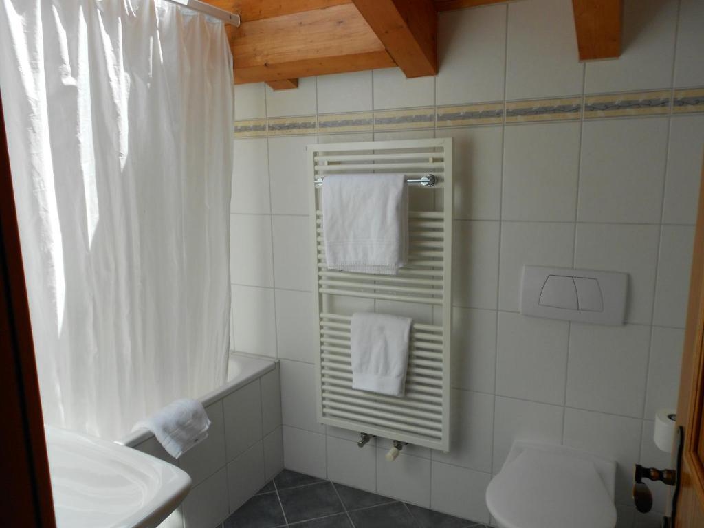 Mazot Zermatt Hotell Rum bild